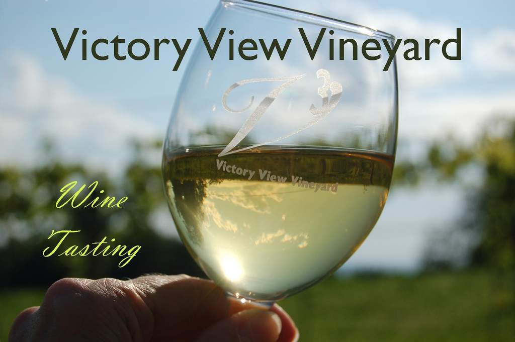Raise wine glass to Grape-To-Glass Weekend wine tasting and free winery tours.