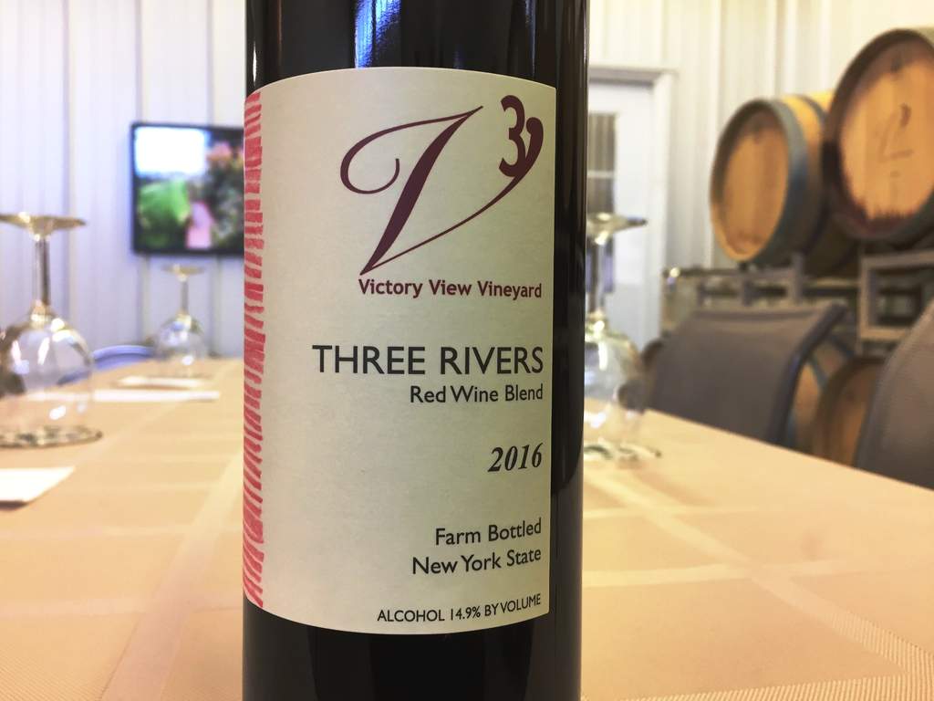 Victory View Vineyard red wine blend 2016 Three Rivers