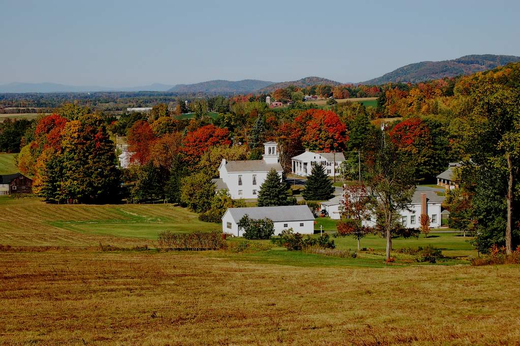 An Autumn view of the hamlet of North Easton.